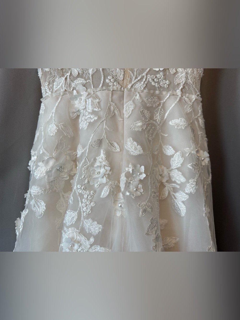 ADRIANA MADRID Frida Wedding Dress Size 10 - Picture 9 of 13